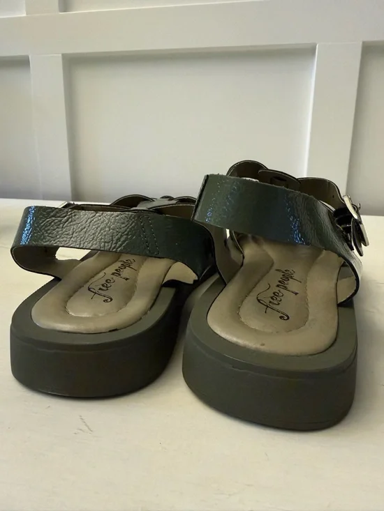 NEW Free People Fisherman Sandals Green Leather 39 Made In Italy US women 8/8.5 - Picture 2 of 7